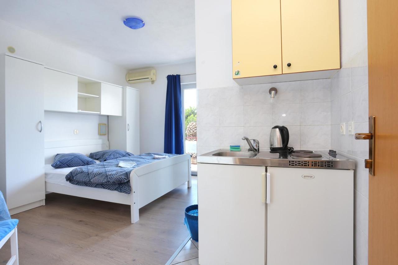 Apartments With A Parking Space Tucepi, Makarska - 2676 Exterior foto