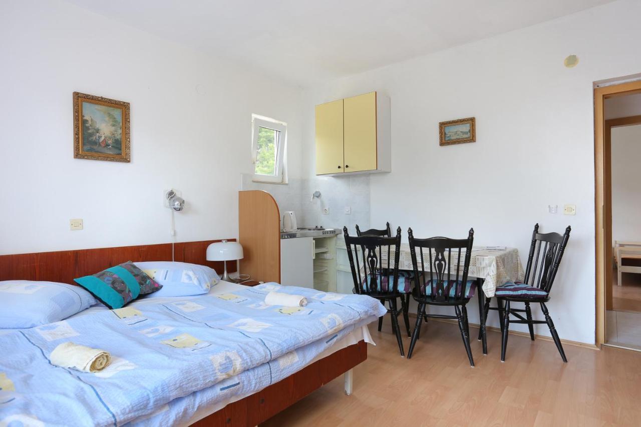 Apartments With A Parking Space Tucepi, Makarska - 2676 Exterior foto