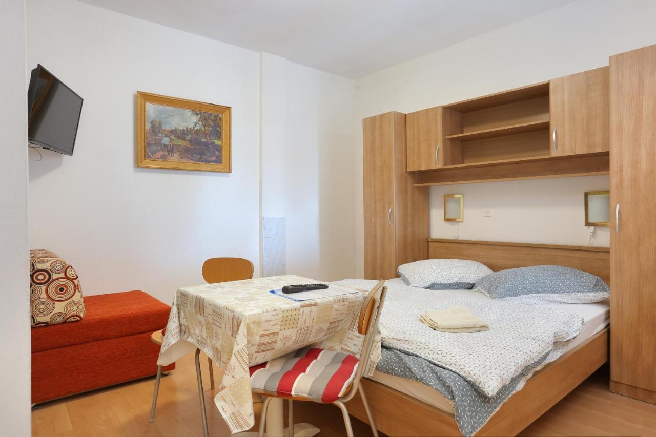 Apartments With A Parking Space Tucepi, Makarska - 2676 Exterior foto